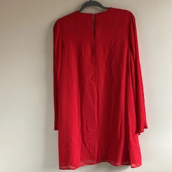 BB Dakota red chiffon mini dress size large pleated bell sleeves rhinestones New - Picture 6 of 8